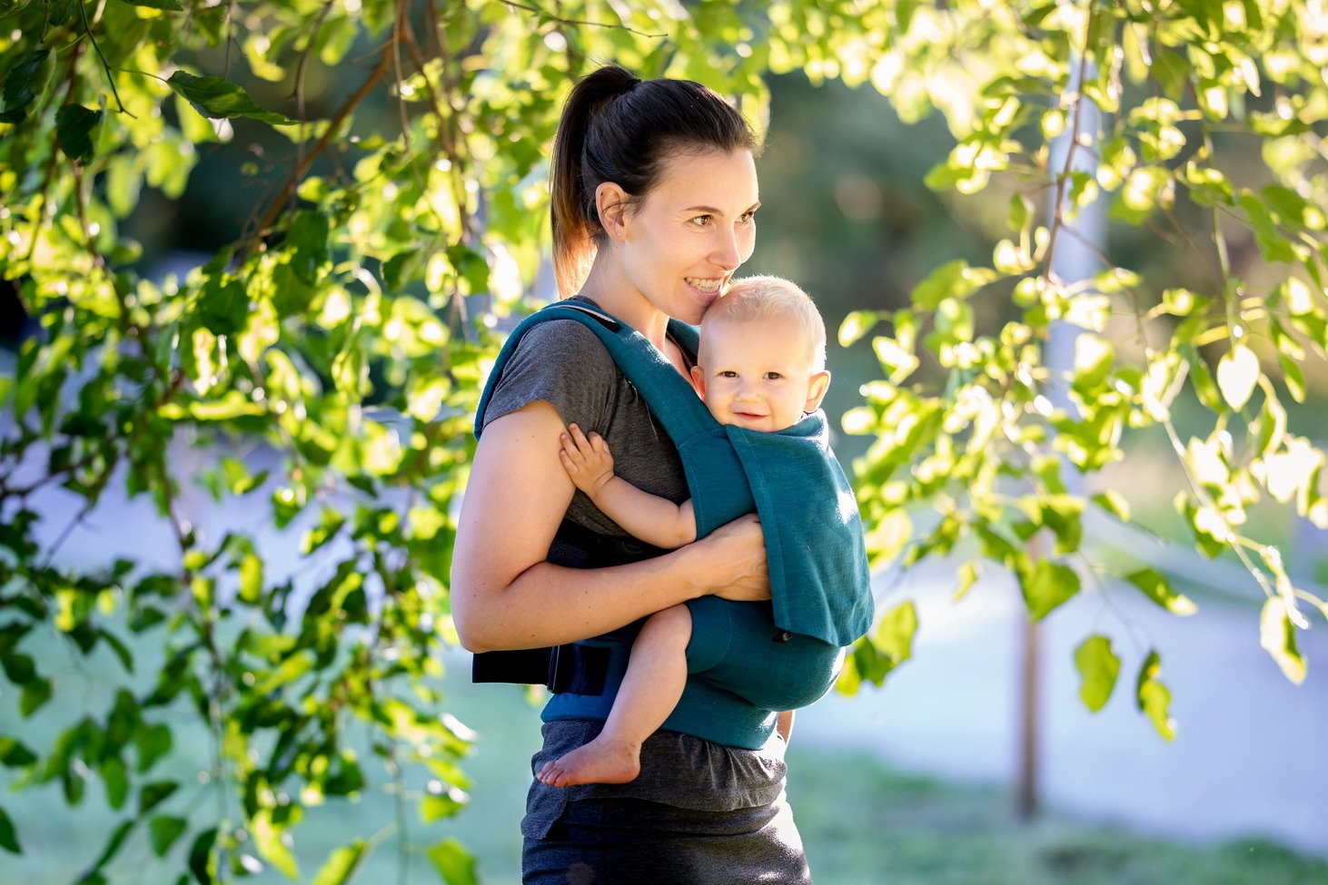Od kiedy można zacząć nosić dziecko w nosidle?